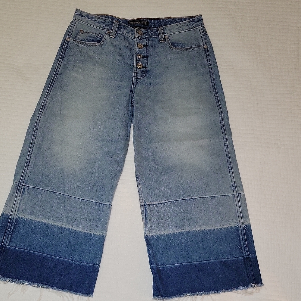 Abercrombie & Fitch Jeans Signature Collection Wide Leg Cropped Woman's 27‎